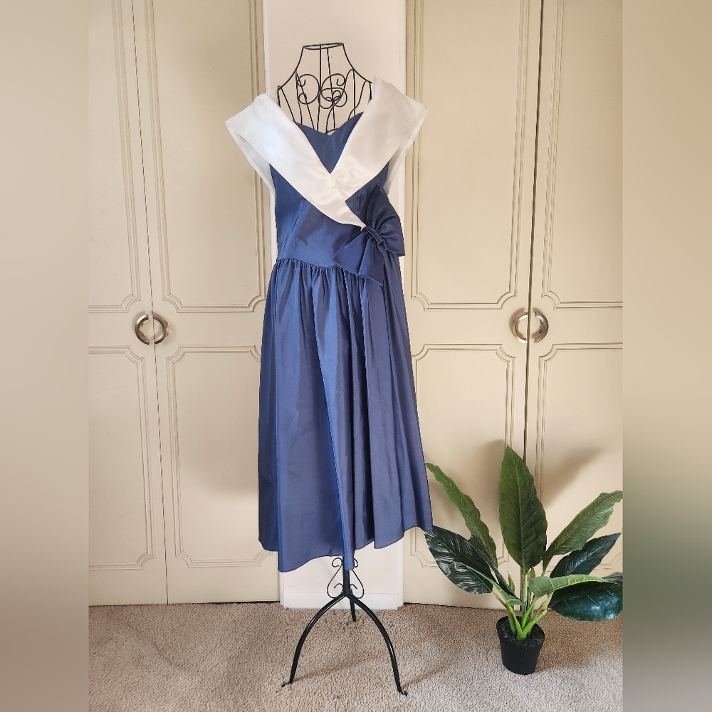 Vintage Dance Allure Alfred Angelo Tea Dress